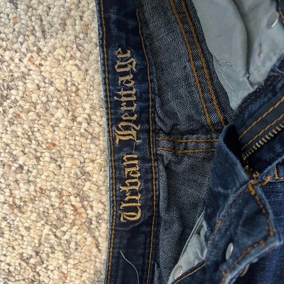 Jean shorts - Picture 3 of 3